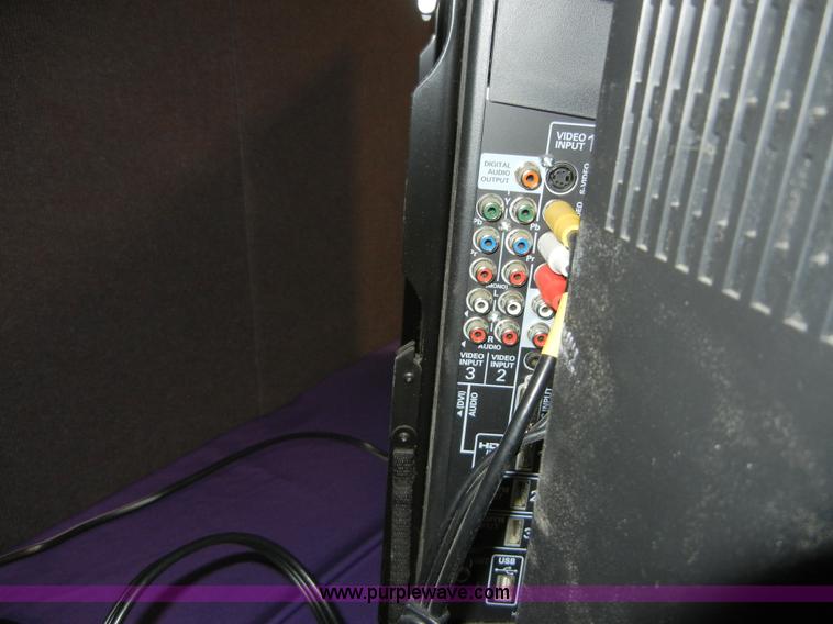 image for item 2270 Sanyo DP42849 42" flat screen TV