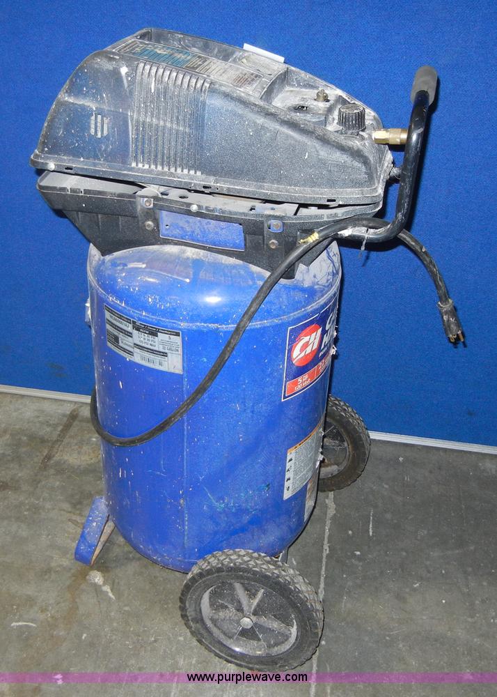 Campbell Hausfeld 22 gallon air compressor in Manhattan, KS | Item 2277 ...