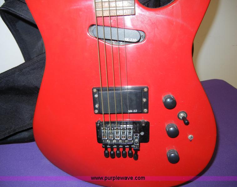 image for item 2347 Applause electric guitar with soft case