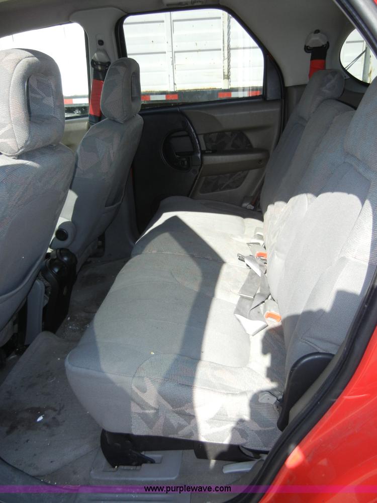 image for item 2351 2001 Pontiac Aztec SUV