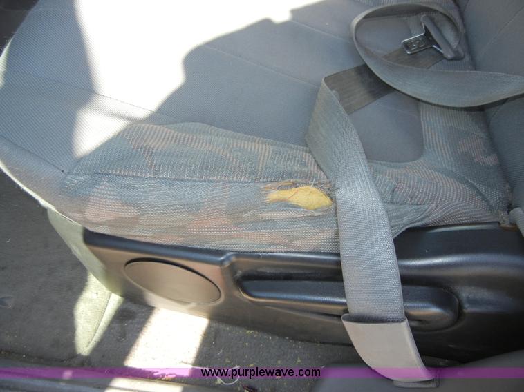 image for item 2351 2001 Pontiac Aztec SUV