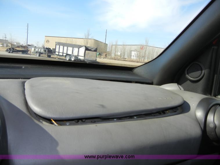 image for item 2351 2001 Pontiac Aztec SUV