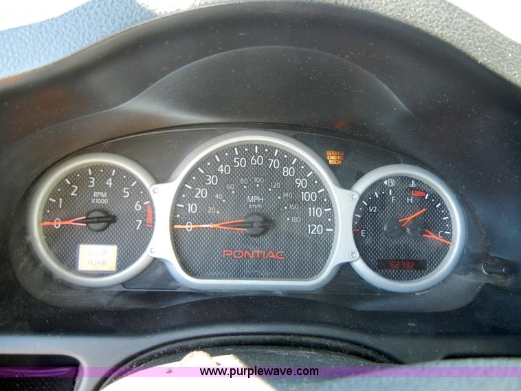 image for item 2351 2001 Pontiac Aztec SUV