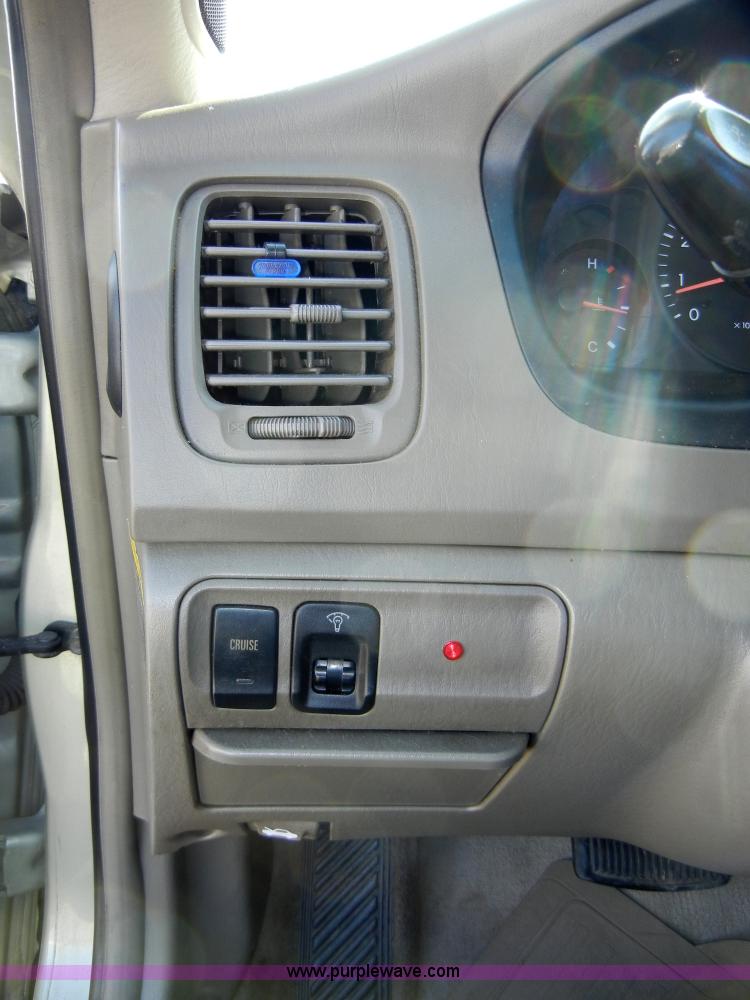 image for item 2377 2000 Hyundai Sonata GLS