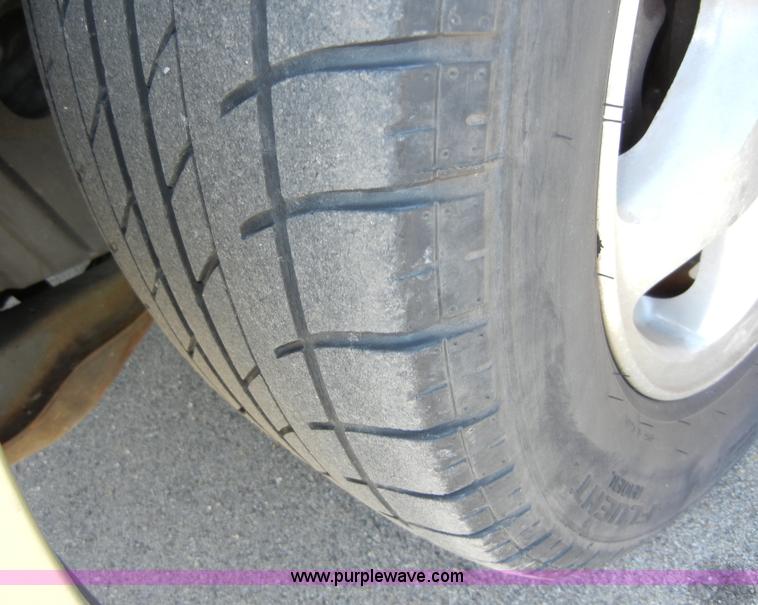 image for item 2377 2000 Hyundai Sonata GLS