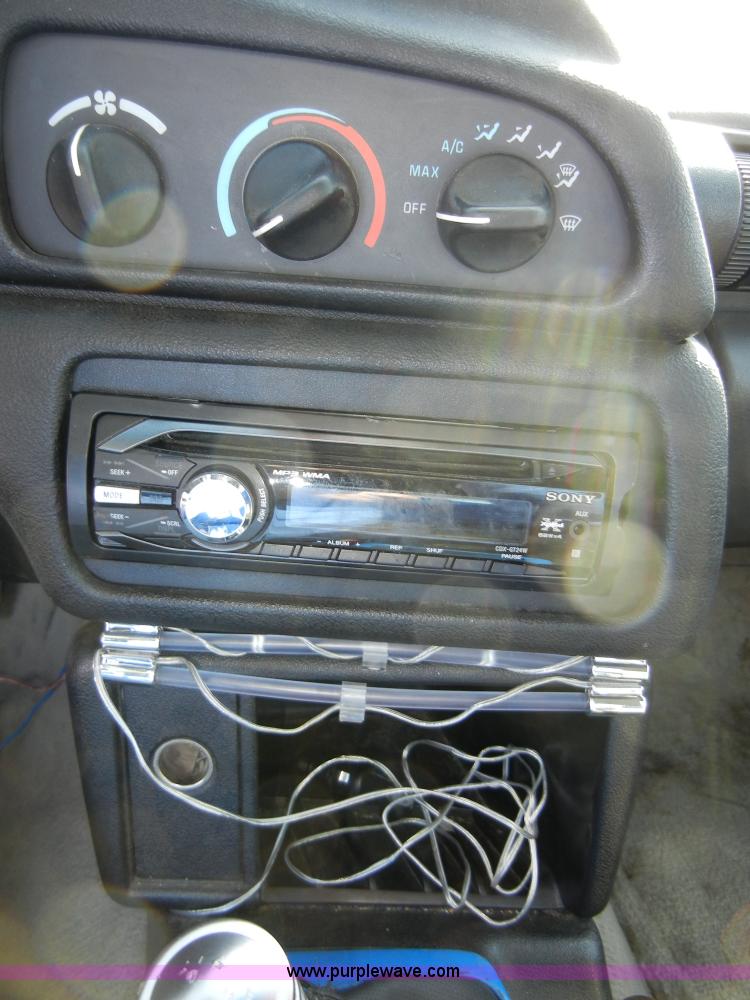 image for item 2378 1995 Chevrolet Camaro