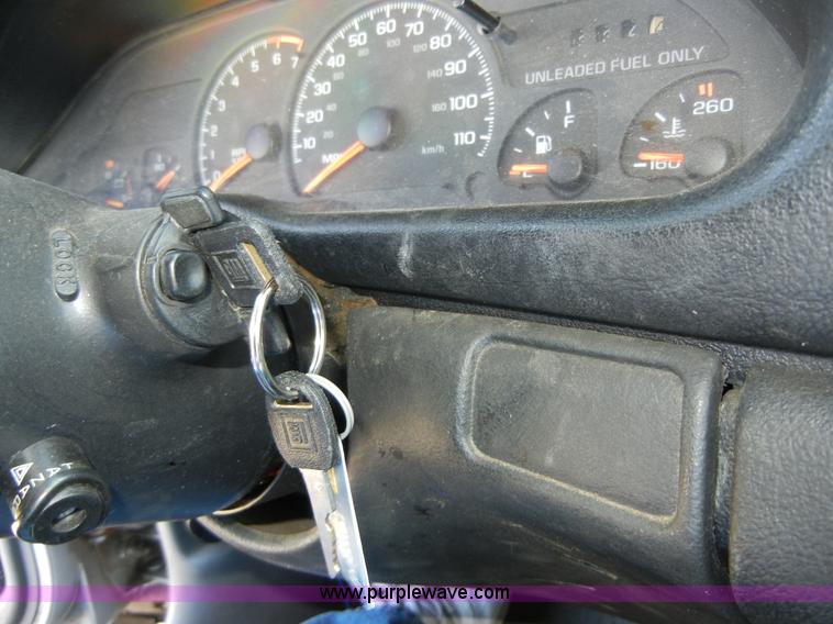 image for item 2378 1995 Chevrolet Camaro