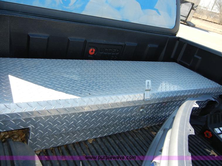 image for item 2380 2002 Ford F150 XL pickup truck