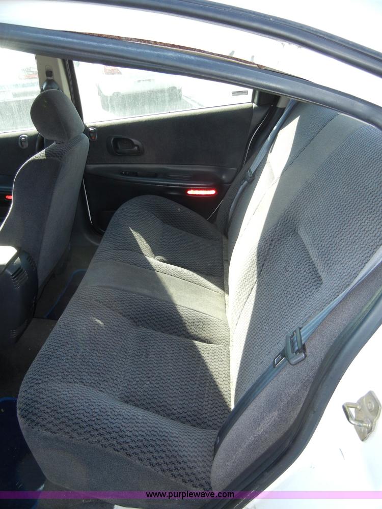 image for item 2381 1998 Dodge Intrepid