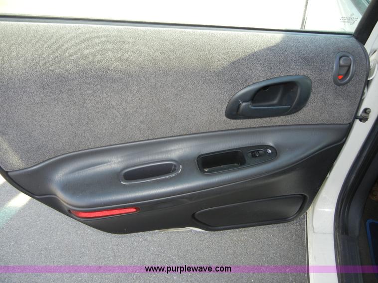 image for item 2381 1998 Dodge Intrepid