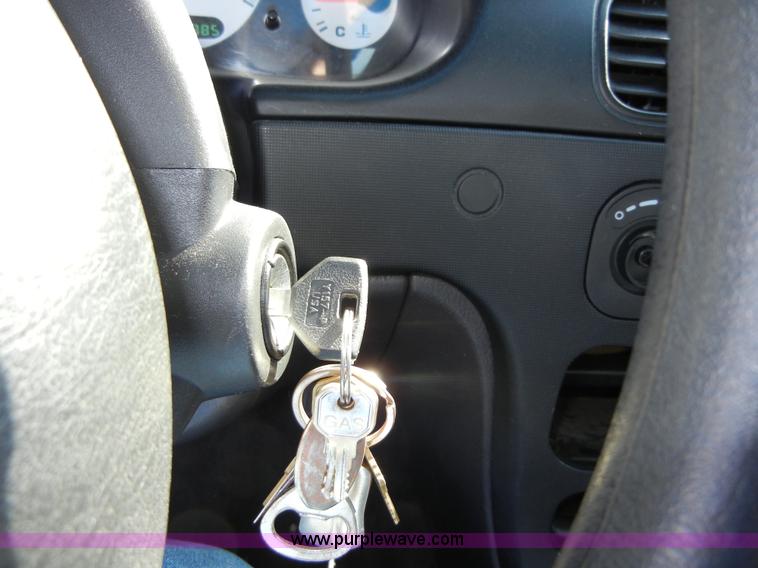 image for item 2381 1998 Dodge Intrepid