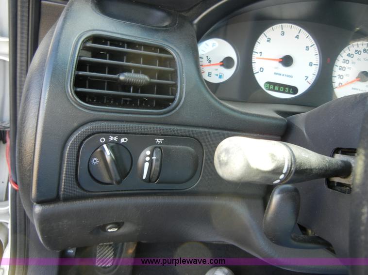 image for item 2381 1998 Dodge Intrepid