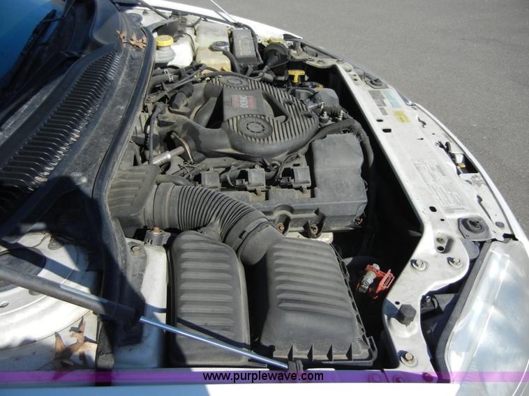 image for item 2381 1998 Dodge Intrepid