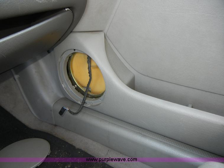 image for item 2382 1996 Volkswagen Jetta GLX