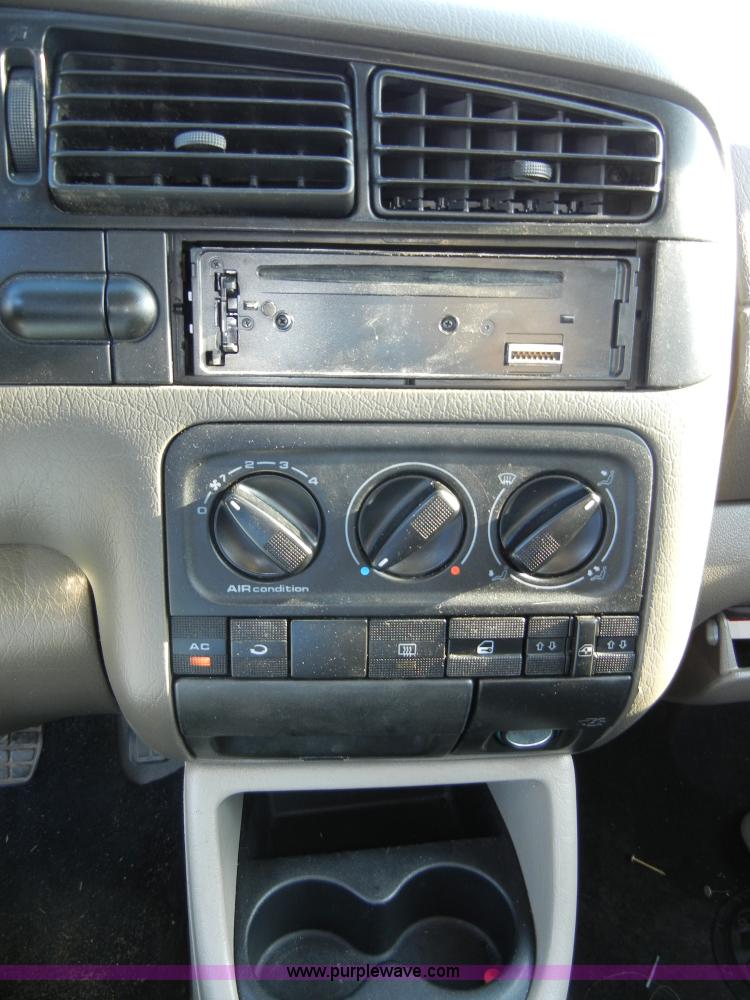 image for item 2382 1996 Volkswagen Jetta GLX