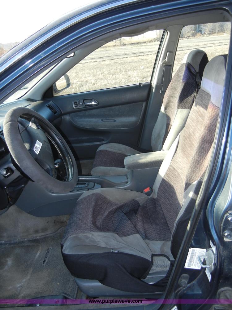 image for item 2383 1997 Honda Accord LX