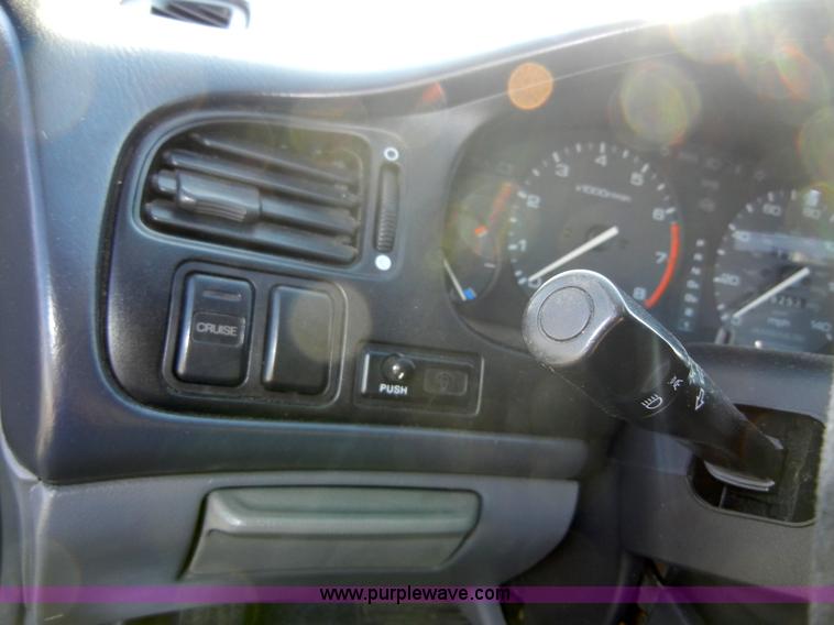 image for item 2383 1997 Honda Accord LX