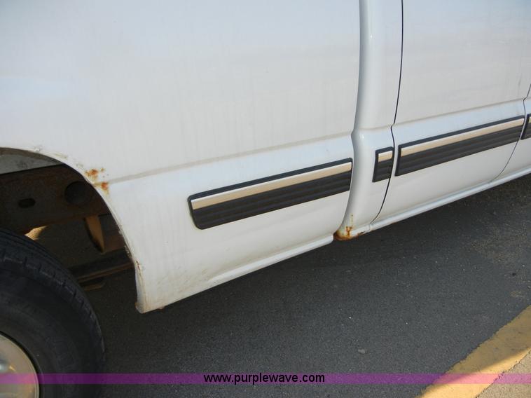 image for item 2384 1999 Chevrolet Silverado C1500 extended cab pickup truck