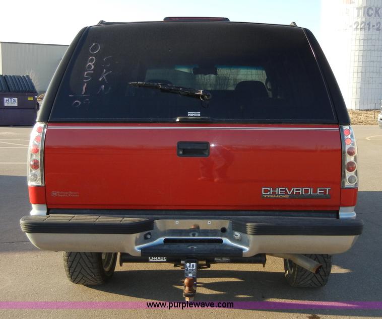 image for item 2385 1995 Chevrolet Tahoe LS K1500 SUV