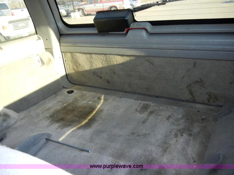 image for item 2385 1995 Chevrolet Tahoe LS K1500 SUV