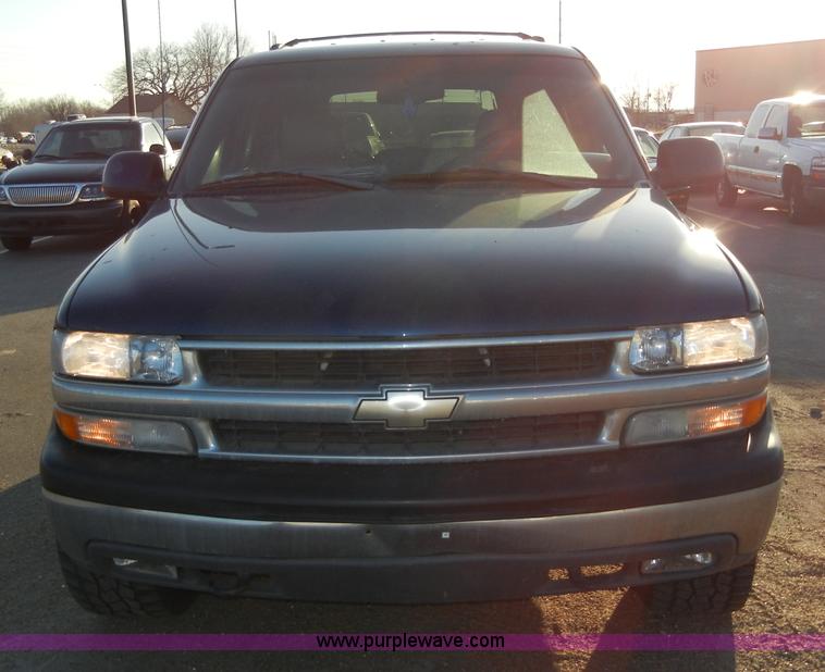 image for item 2386 2001 Chevrolet Tahoe LT K1500 SUV