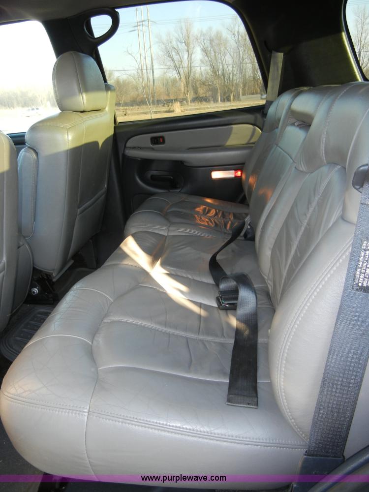 image for item 2386 2001 Chevrolet Tahoe LT K1500 SUV
