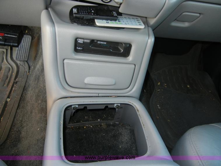 image for item 2386 2001 Chevrolet Tahoe LT K1500 SUV