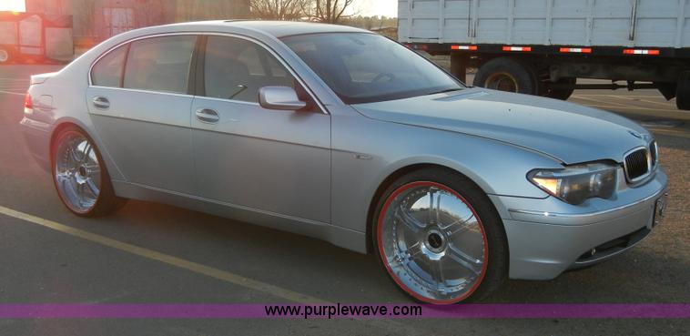 image for item 2387 2002 BMW 745Li
