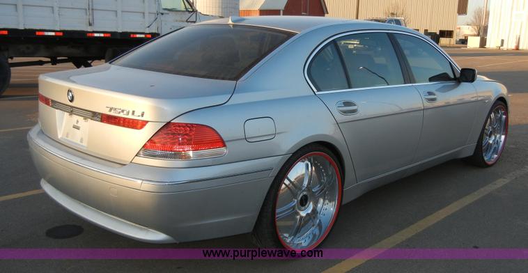 image for item 2387 2002 BMW 745Li