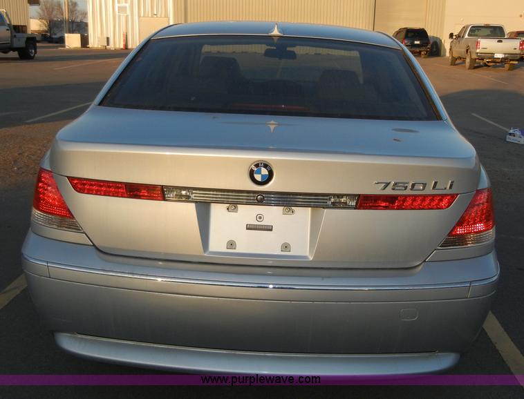 image for item 2387 2002 BMW 745Li
