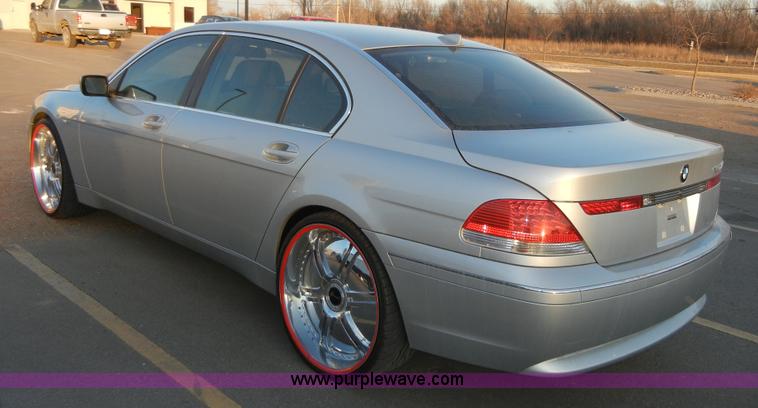 image for item 2387 2002 BMW 745Li