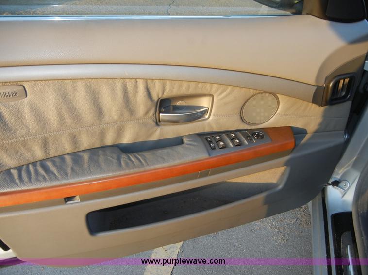 image for item 2387 2002 BMW 745Li