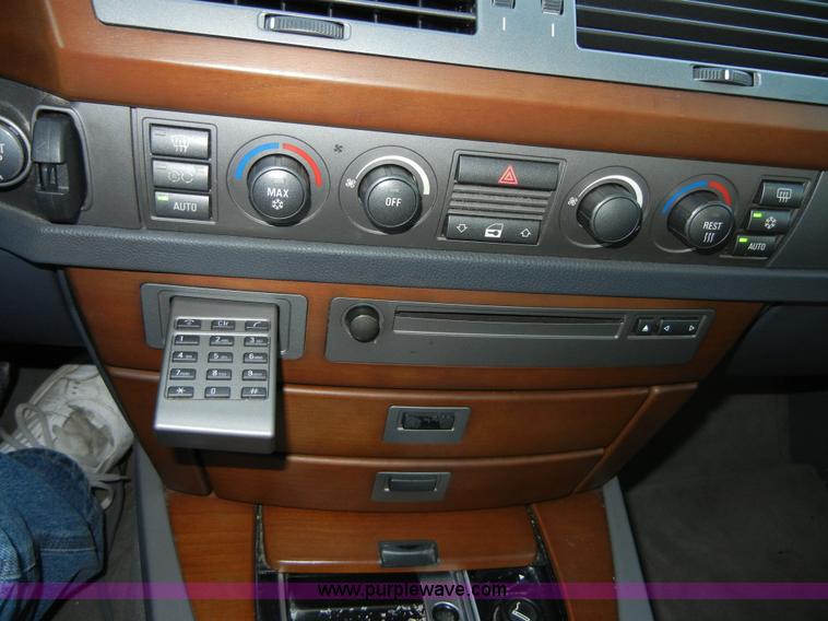 image for item 2387 2002 BMW 745Li