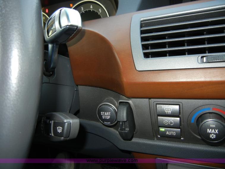 image for item 2387 2002 BMW 745Li