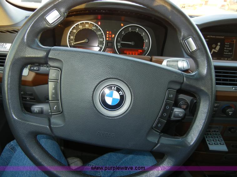 image for item 2387 2002 BMW 745Li