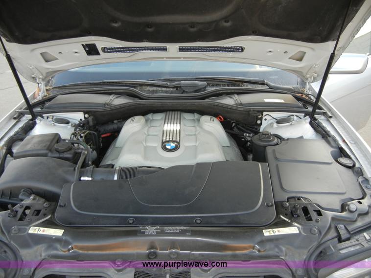 image for item 2387 2002 BMW 745Li