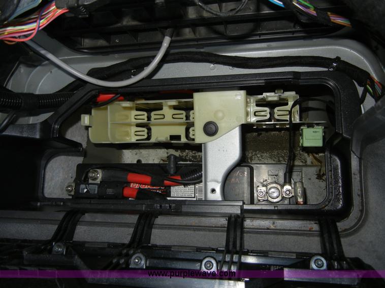 image for item 2387 2002 BMW 745Li