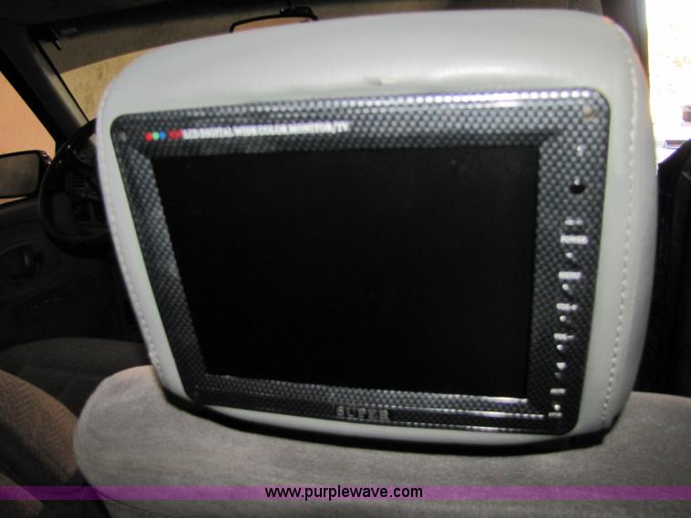 image for item 5163 1999 Chevrolet Tahoe