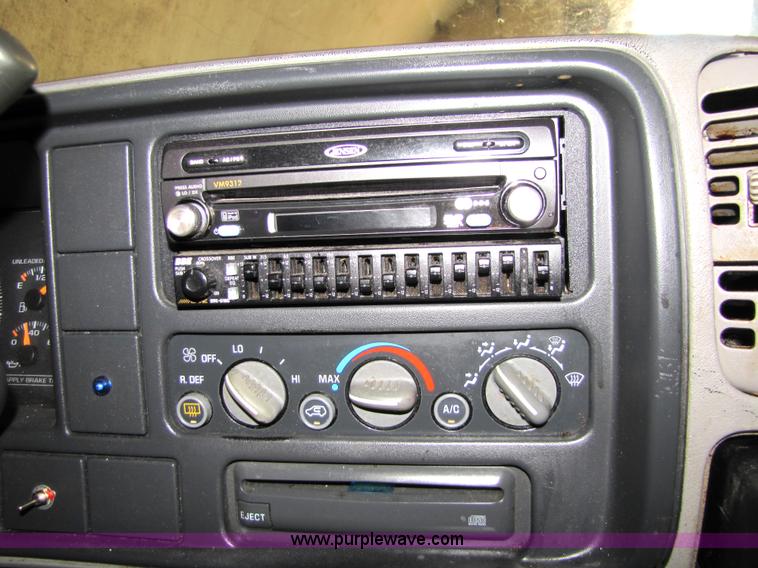 image for item 5163 1999 Chevrolet Tahoe