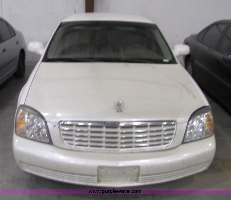 image for item 5321 2000 Cadillac DeVille