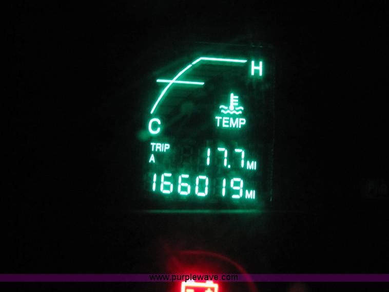 image for item 5321 2000 Cadillac DeVille