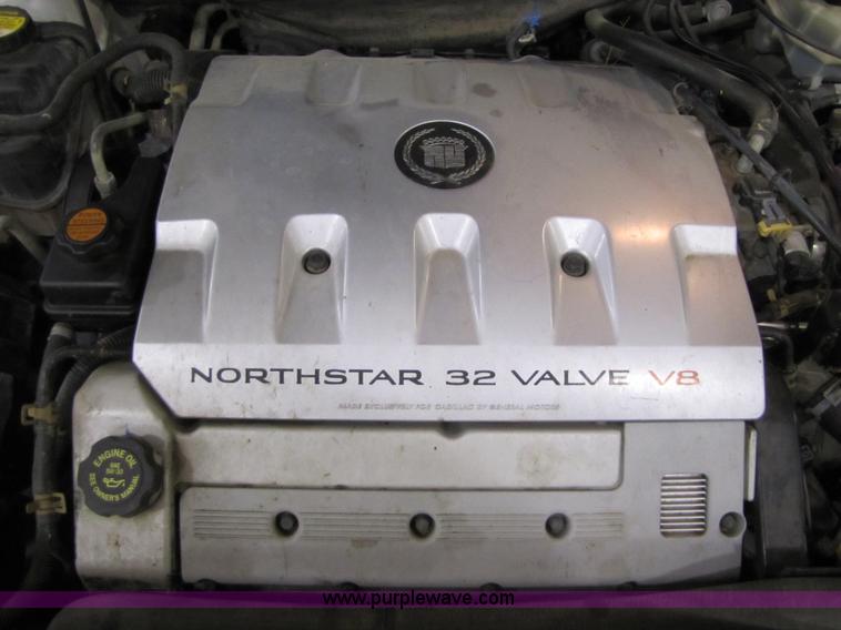 image for item 5321 2000 Cadillac DeVille