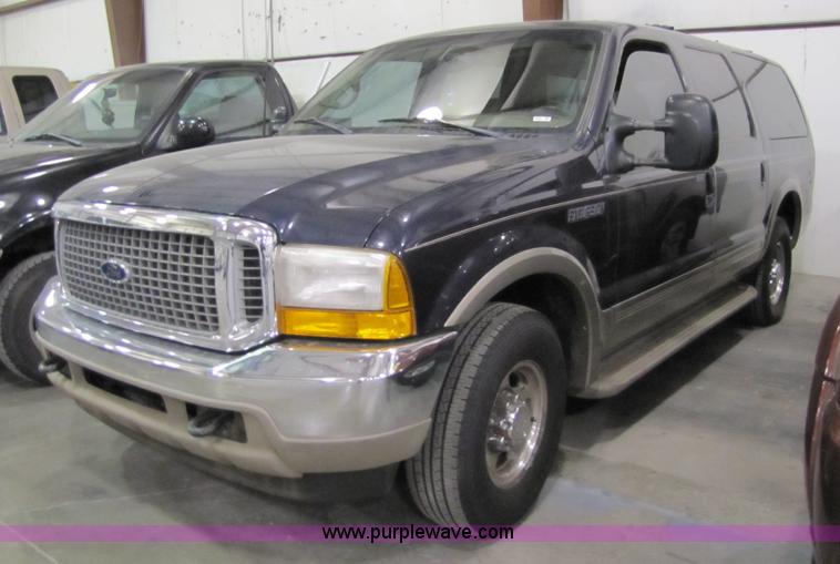 image for item 5322 2000 Ford Excursion Limited SUV
