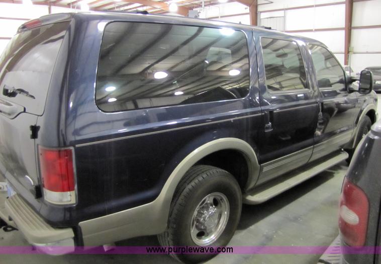 image for item 5322 2000 Ford Excursion Limited SUV