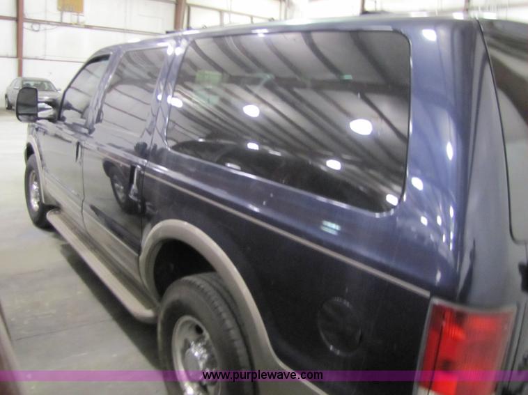 image for item 5322 2000 Ford Excursion Limited SUV