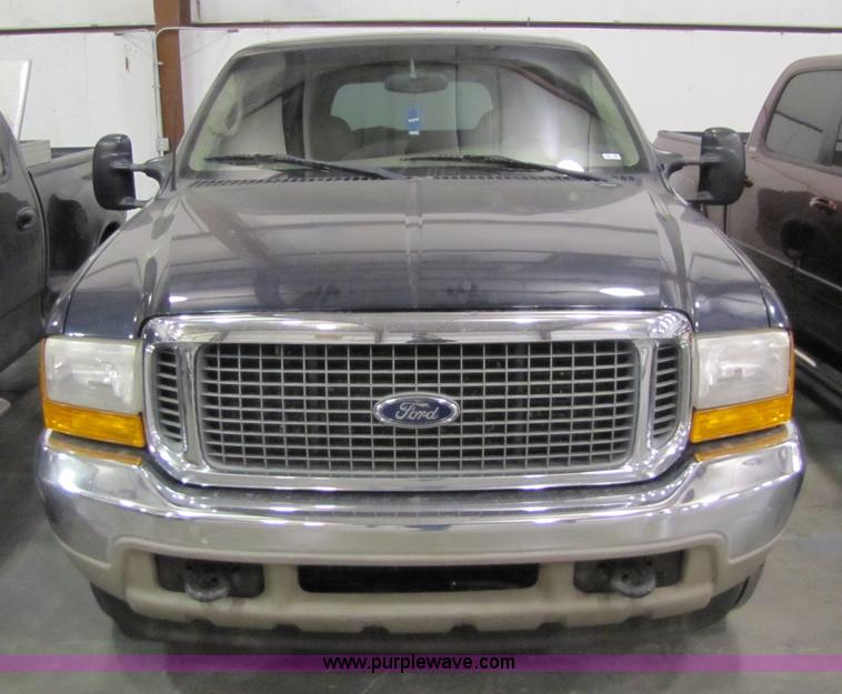 image for item 5322 2000 Ford Excursion Limited SUV