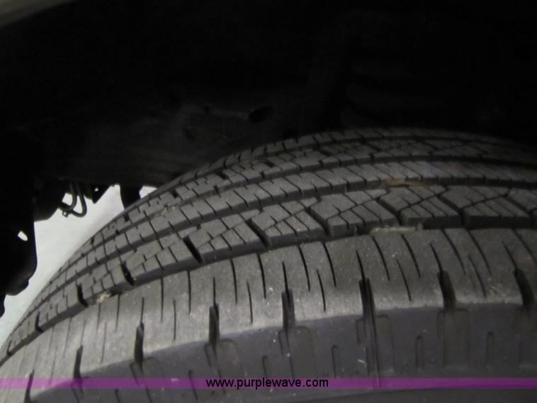 image for item 5322 2000 Ford Excursion Limited SUV