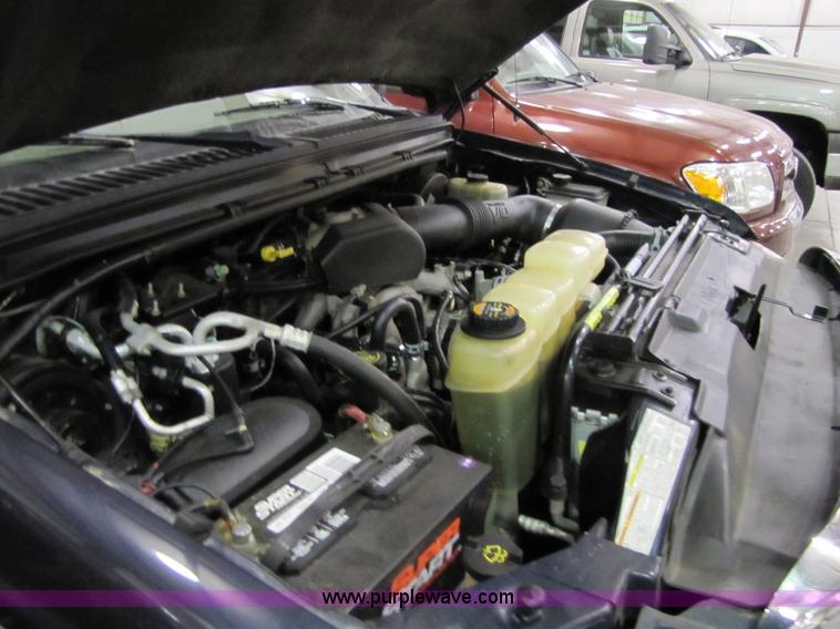 image for item 5322 2000 Ford Excursion Limited SUV