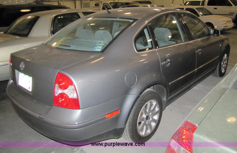 image for item 5324 2002 VW Passat GLS