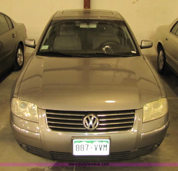 image for item 5324 2002 VW Passat GLS